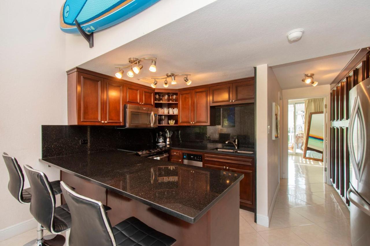 Beach Living At Island Pine Villas Blaw Джорджтаун Экстерьер фото